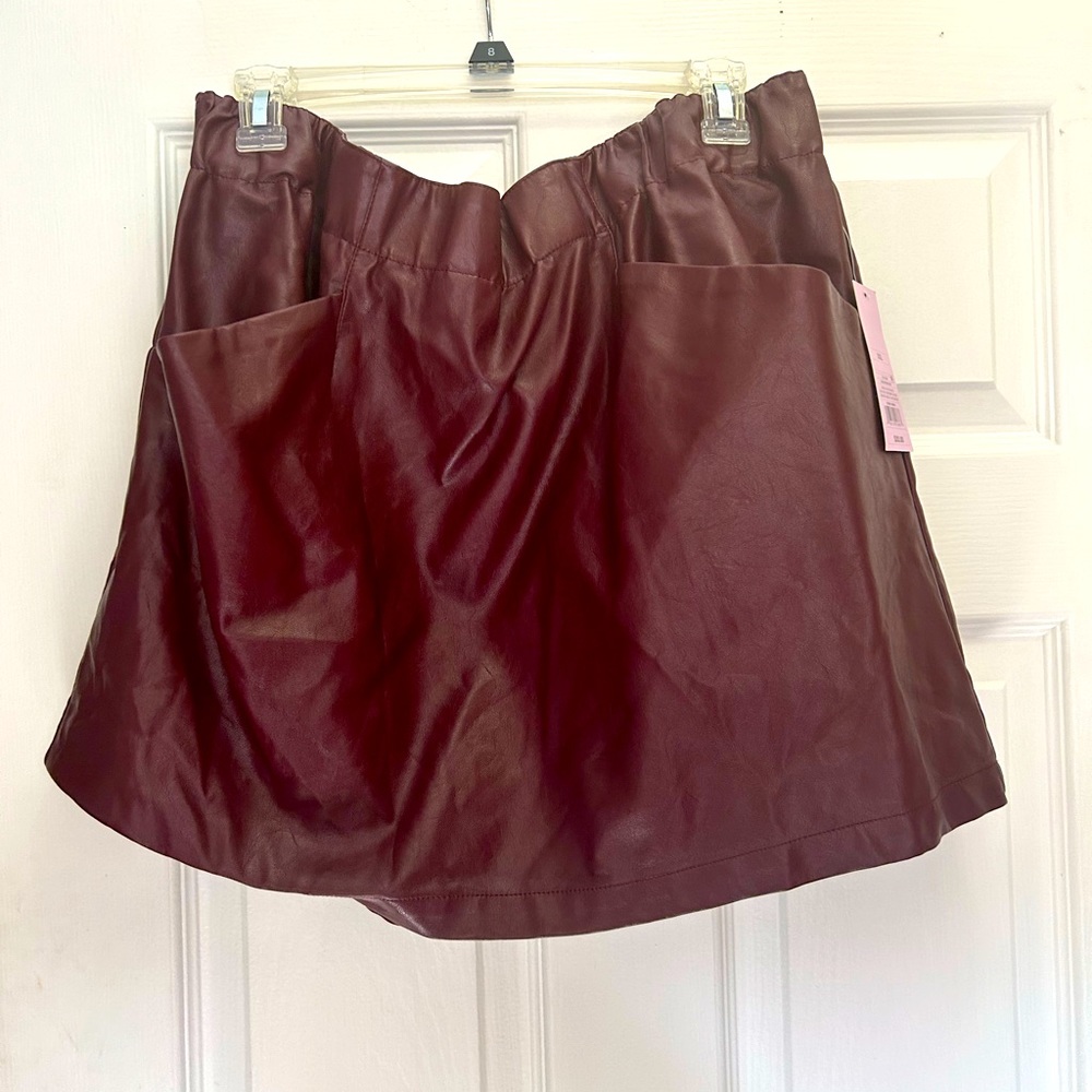 Wild Fable Burgundy Faux Leather Mini Skirt sz XXL